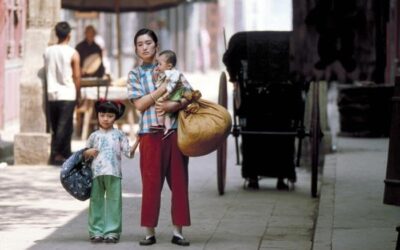 《活着》：命運的枷鎖與生存的尊嚴——在時代洪流中的史詩凝視|中國經典著作